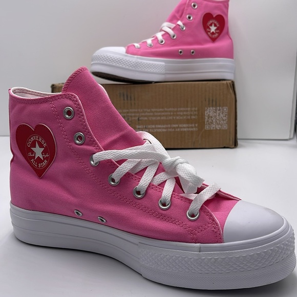 Converse WMNS Chuck Taylor All Star Lift Platform Canvas
WOMEN'S HIGH TOP SHOE - Picture 15 of 16